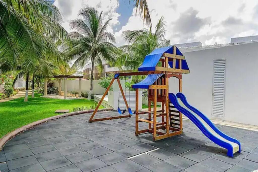 Home & Office Cancun Pool Eksteriør bilde